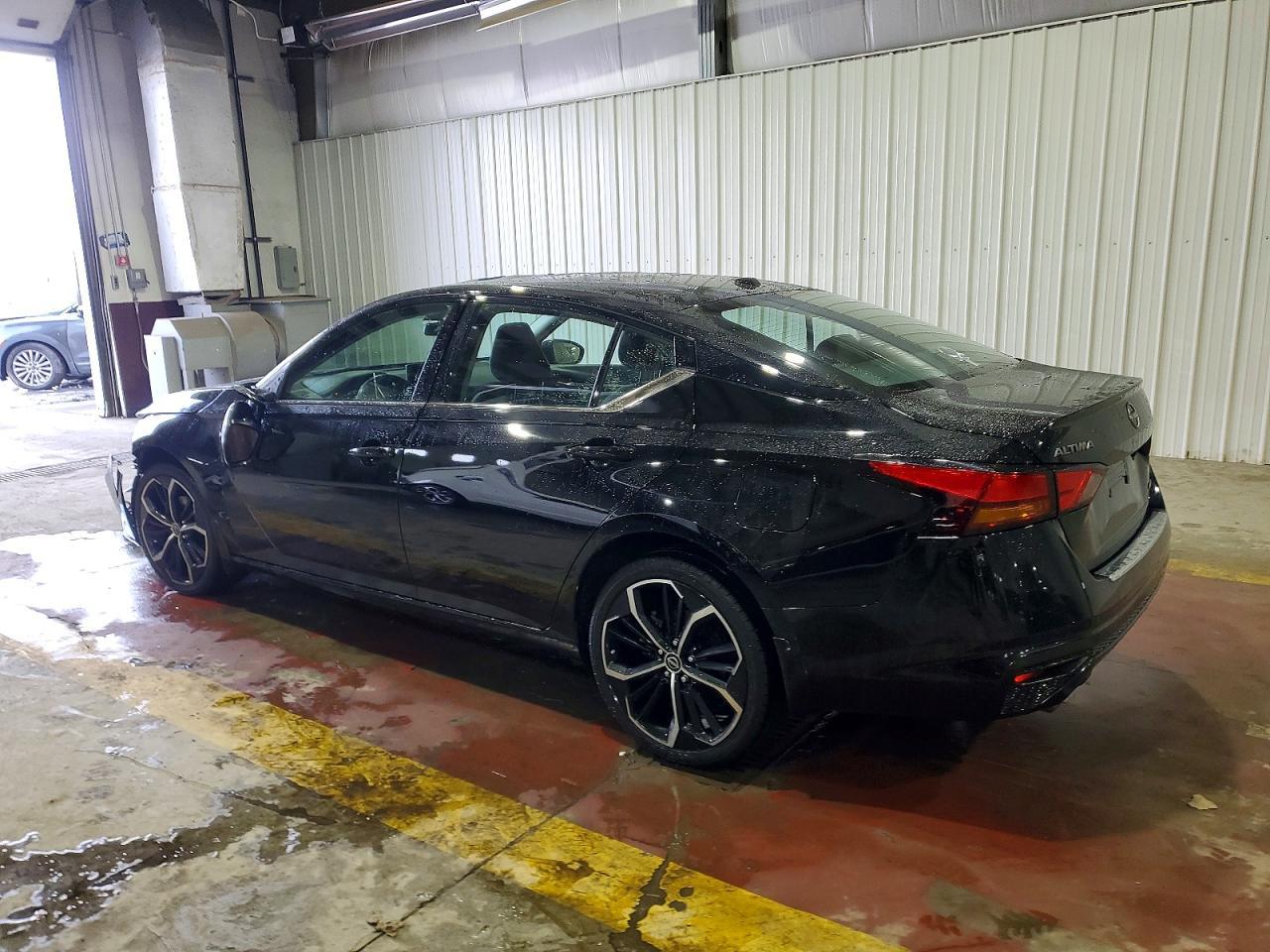 2023 Nissan Altima sr