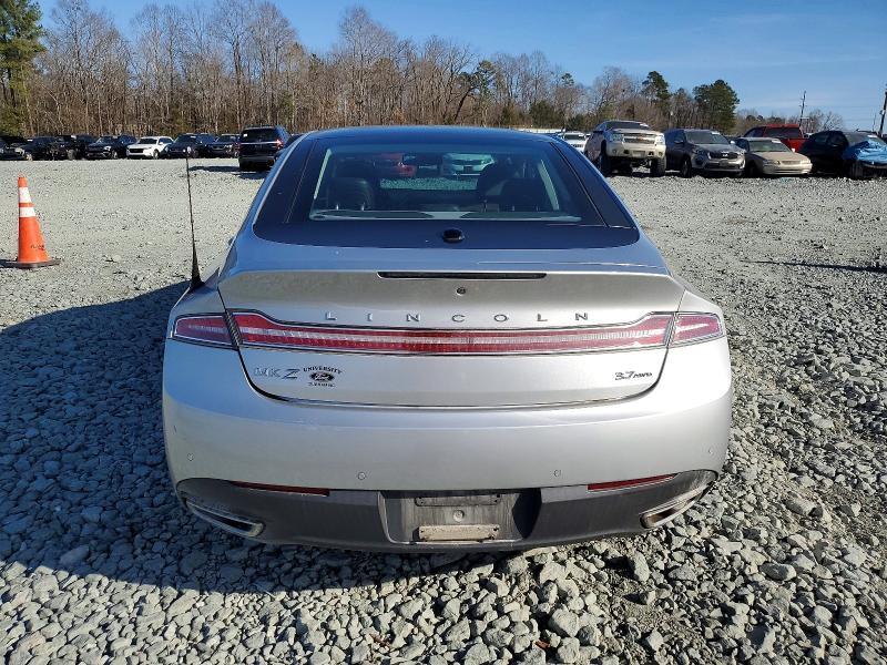 2014 Lincoln MKZ