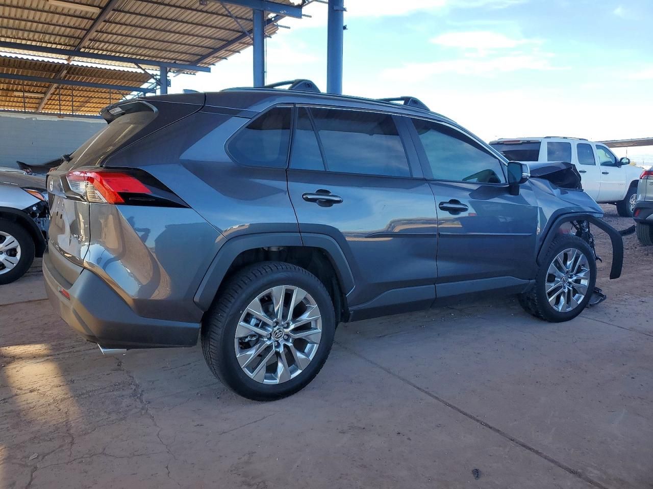 2020 Toyota Rav4 xle Premium