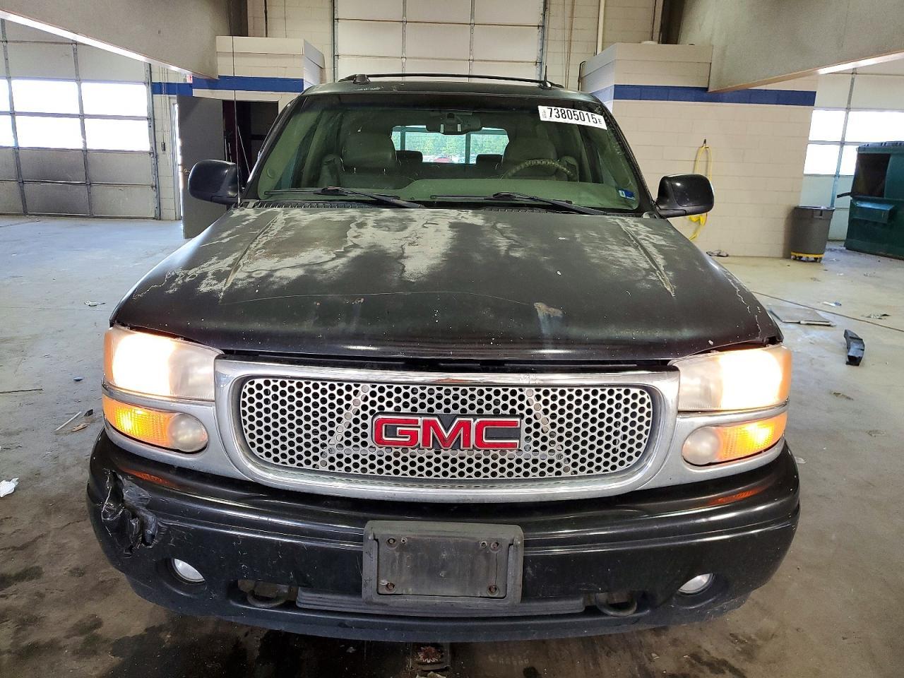 2005 GMC Yukon xl Denali