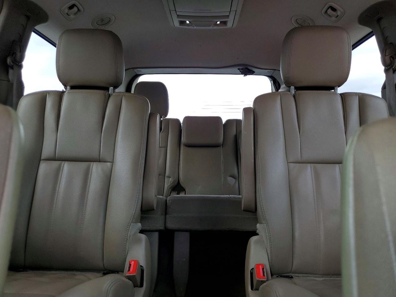 2014 Chrysler Town & Country Touring