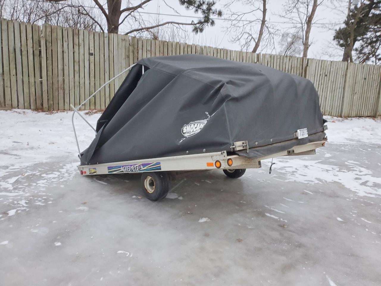 2000 Trailers 2000 Tpew 1STA810-1611