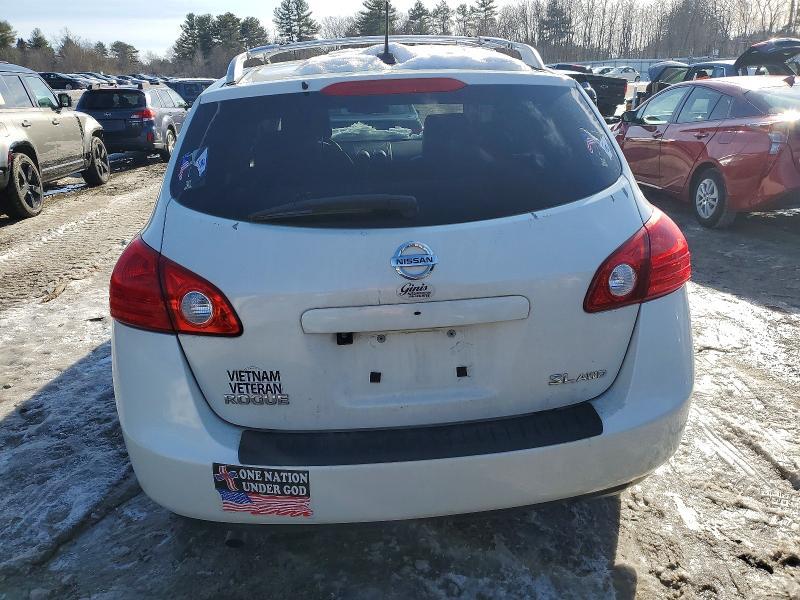 2010 Nissan Rogue s