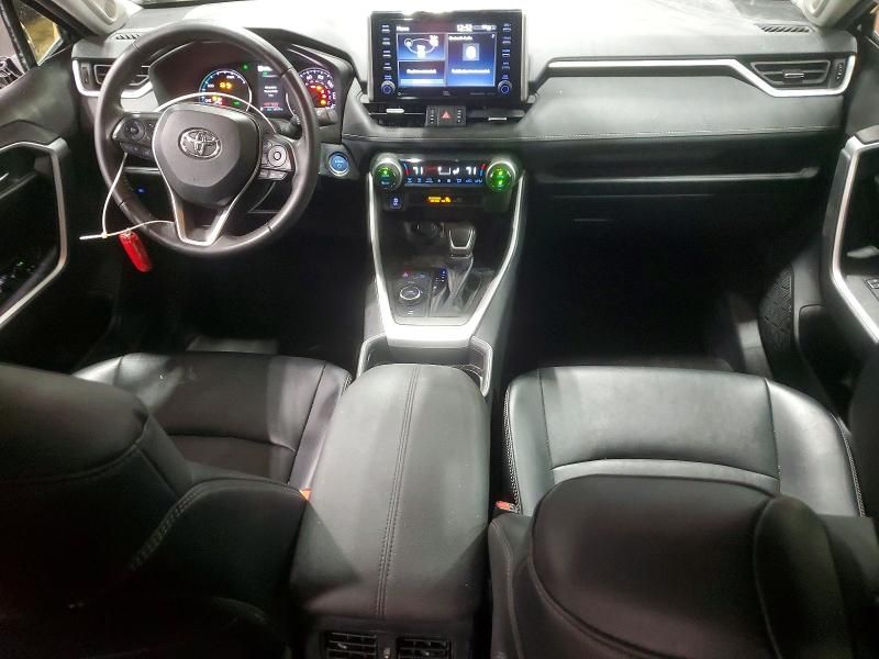 2021 Toyota Rav4 xle Premium