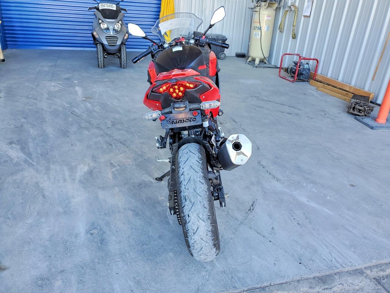 2025 Kawasaki EX500 A