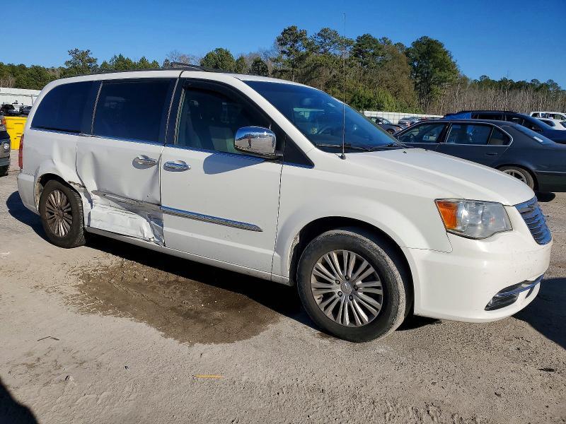 2012 Chrysler Town & Country Touring l