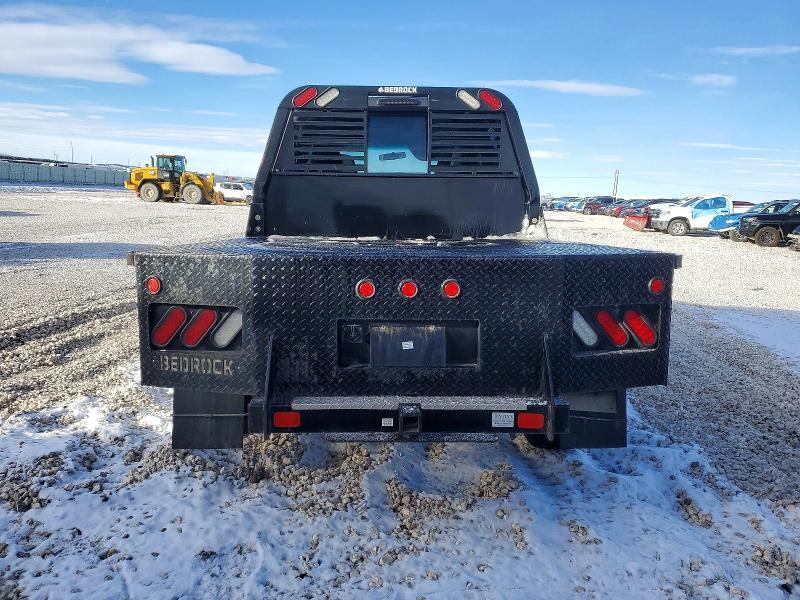2006 Ford F250 Super Duty Flatbed Truck