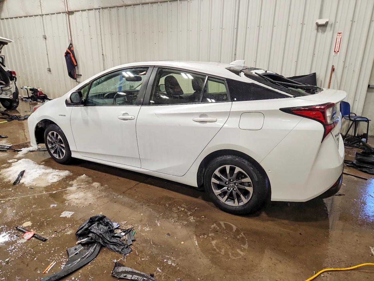 2021 Toyota Prius xle