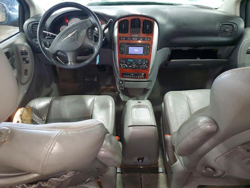 2005 Chrysler Town & Country Limited