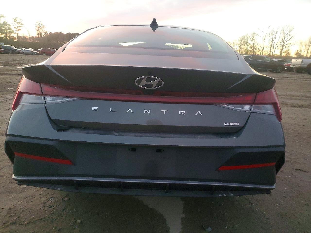 2025 Hyundai Elantra Blue