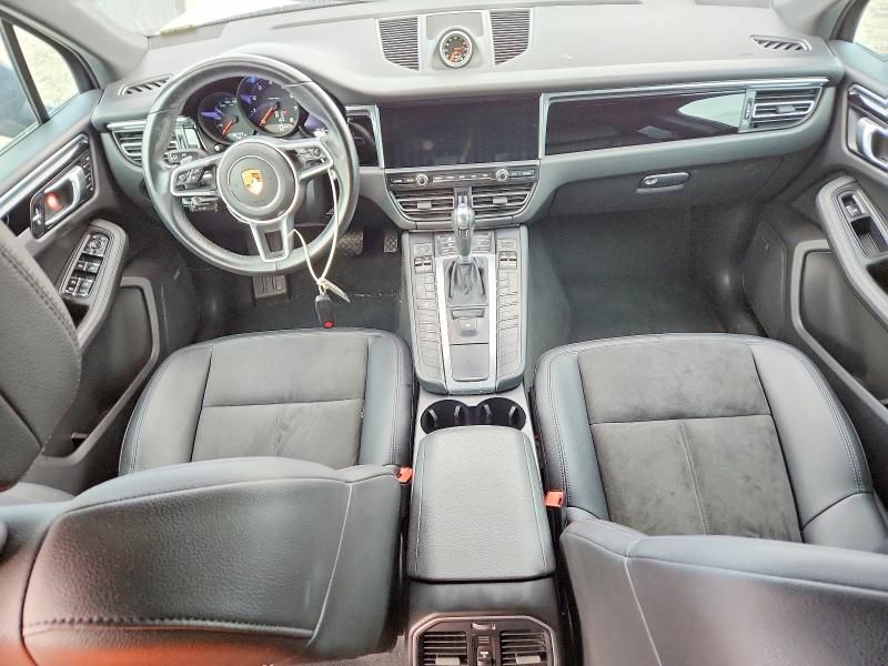 2021 Porsche Macan