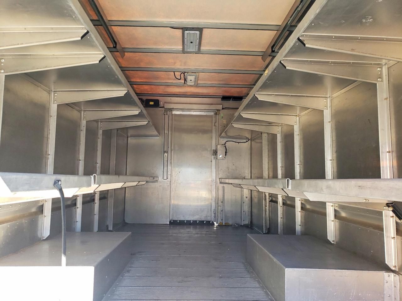 2021 Freightliner MT45G Chassis Delivery Truck