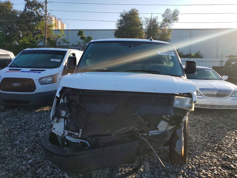 2018 Chevrolet Express G2500
