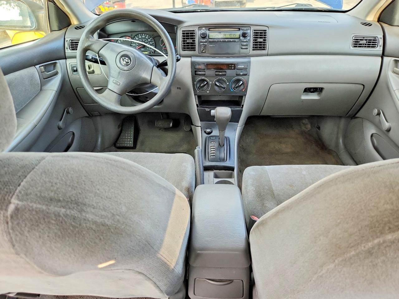 2004 Toyota Corolla ce