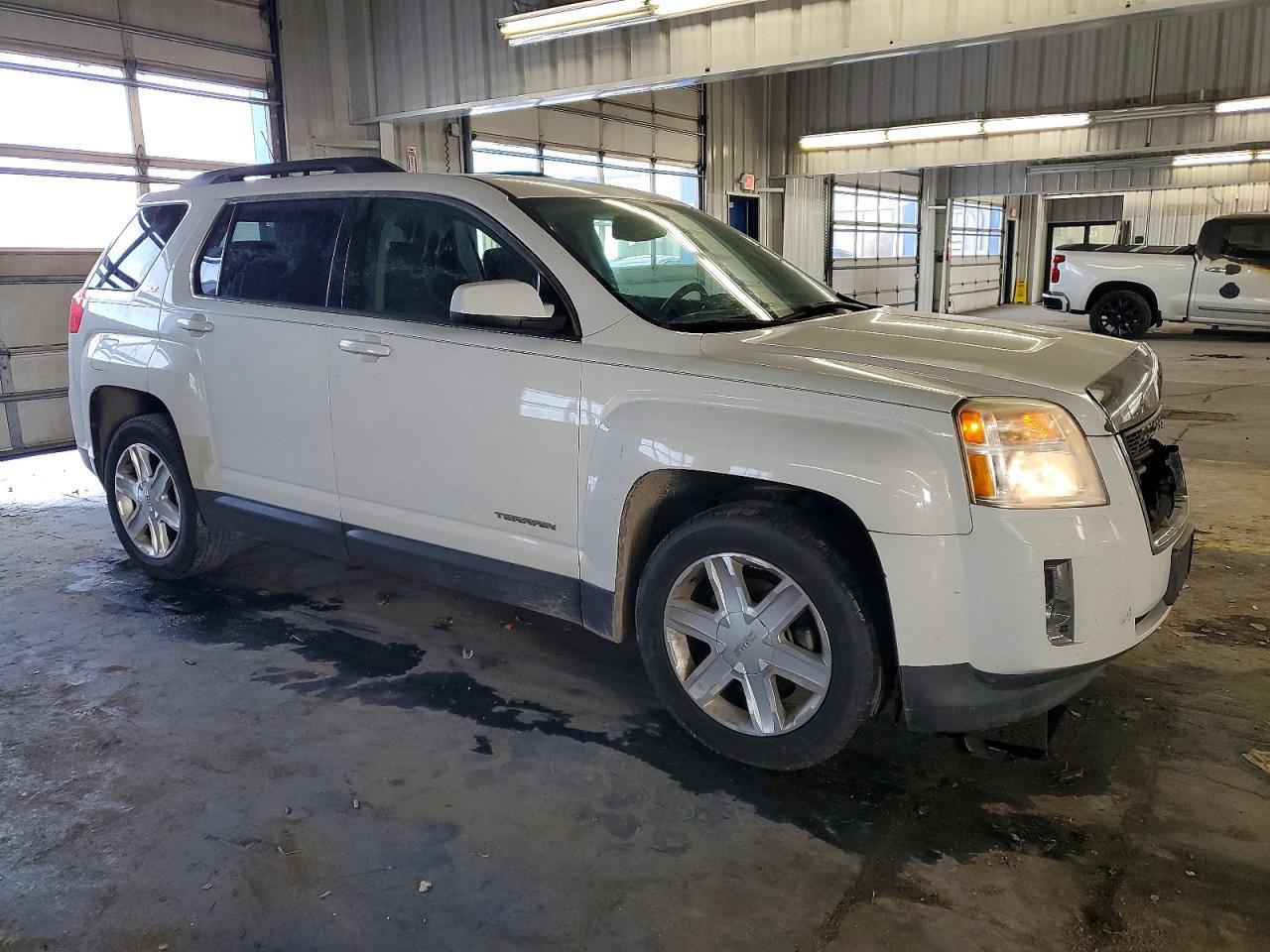 2011 GMC Terrain slt