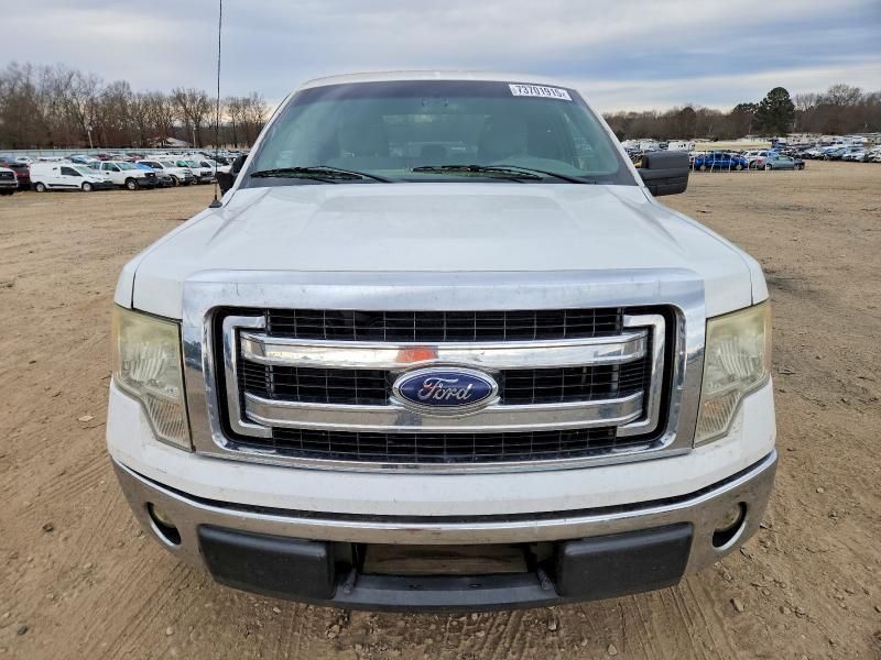 2013 Ford F150 Super cab