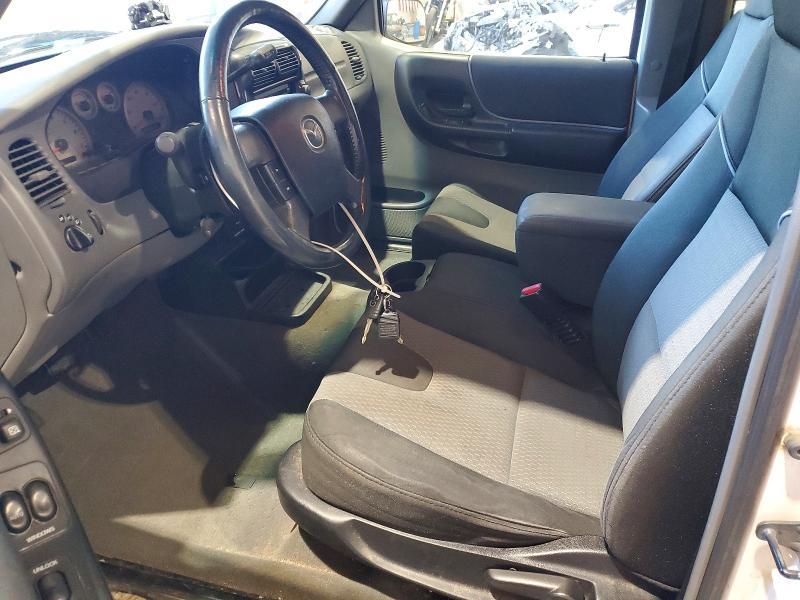 2004 Mazda B3000 cab Plus