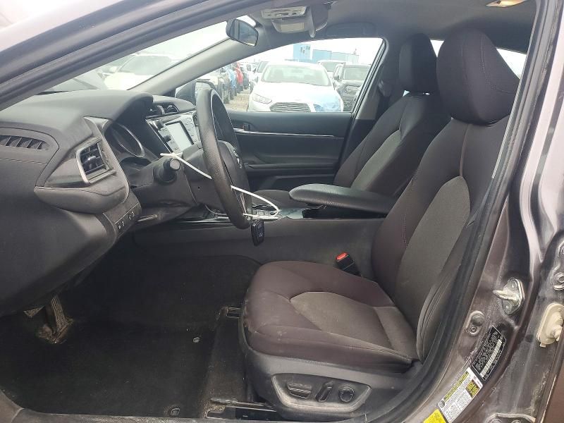 2020 Toyota Camry le