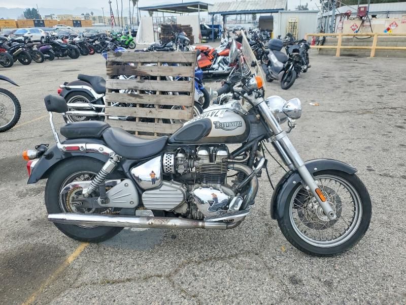 2002 Triumph Bonneville America