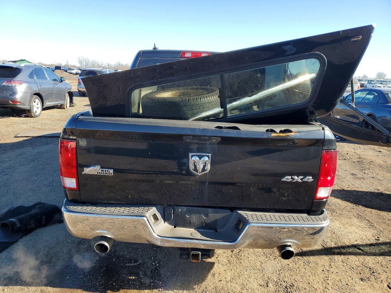 2015 Dodge Ram 1500 slt