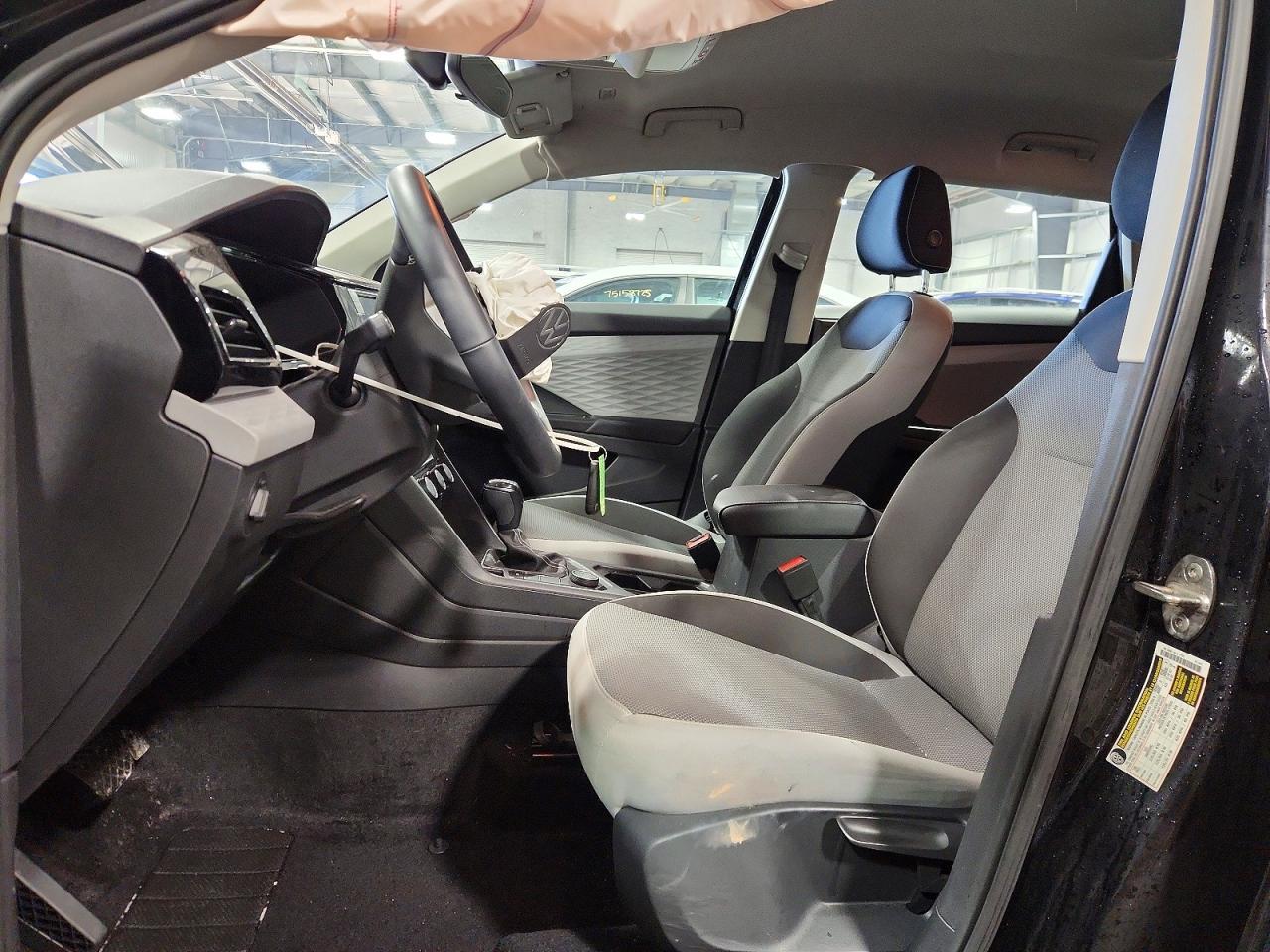 2023 Volkswagen Taos s