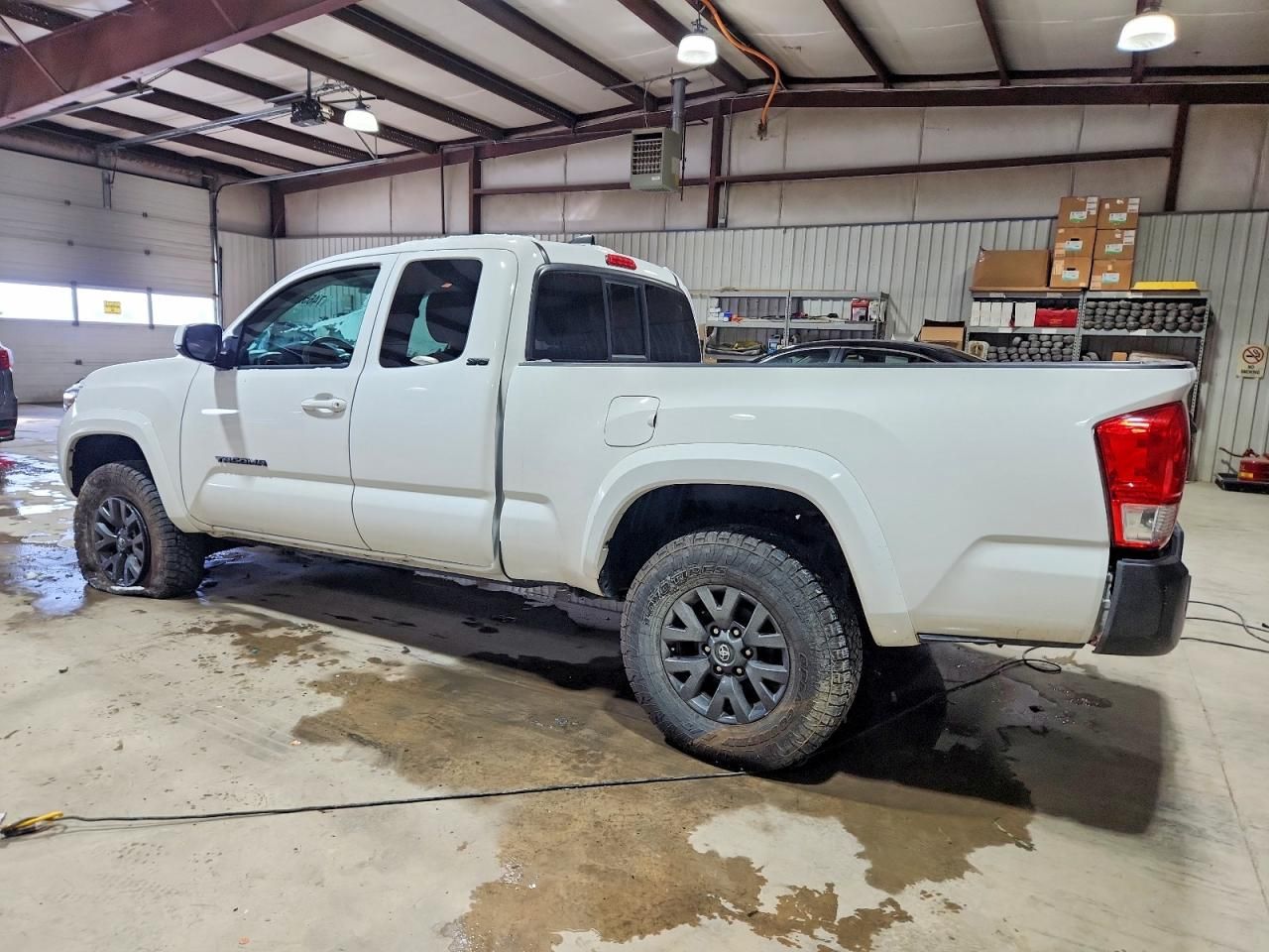 2022 Toyota Tacoma Access cab