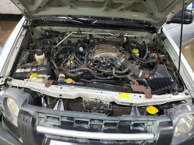 2002 Nissan Xterra xe