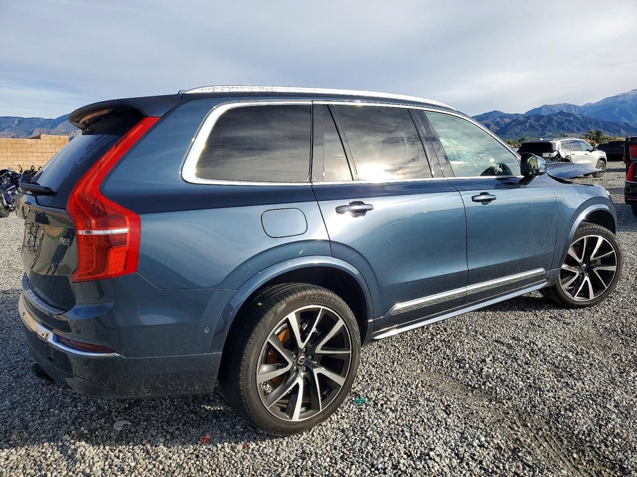 2023 Volvo Xc90 Plus