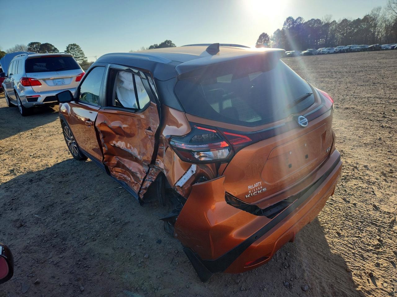 2021 Nissan Kicks sv