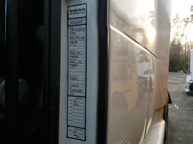 1999 Volvo VN