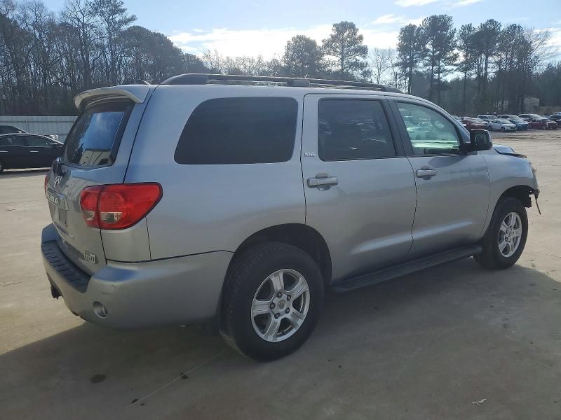 2015 Toyota Sequoia SR5
