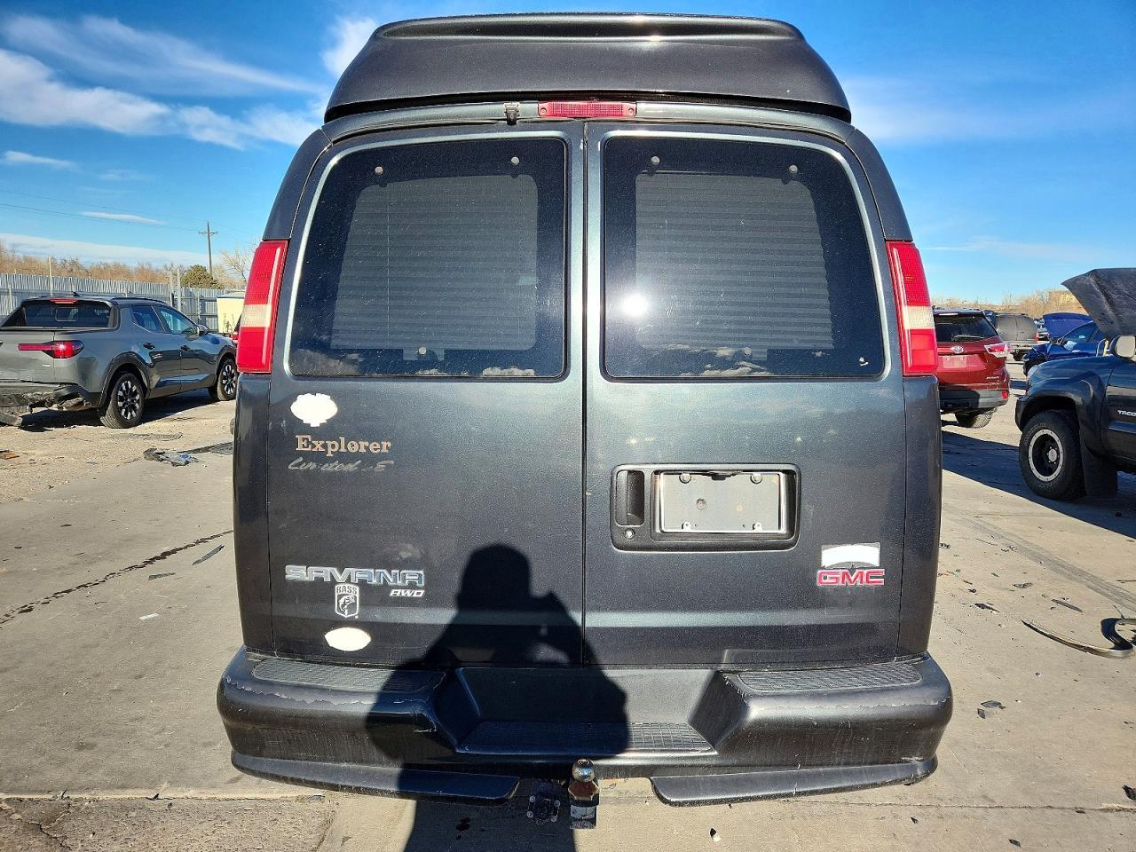 2005 GMC Savana RV G1500
