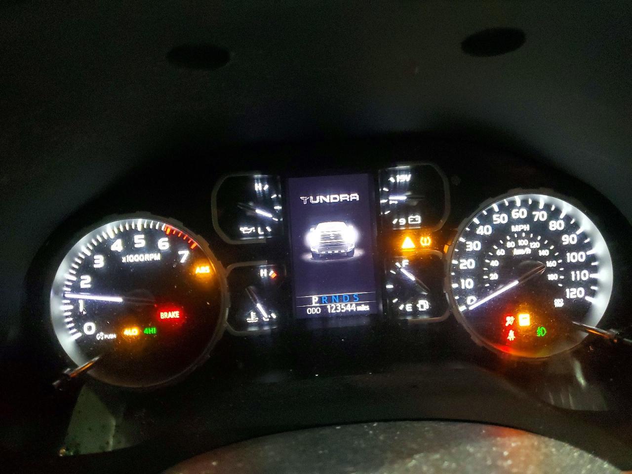 2018 Toyota Tundra SR5