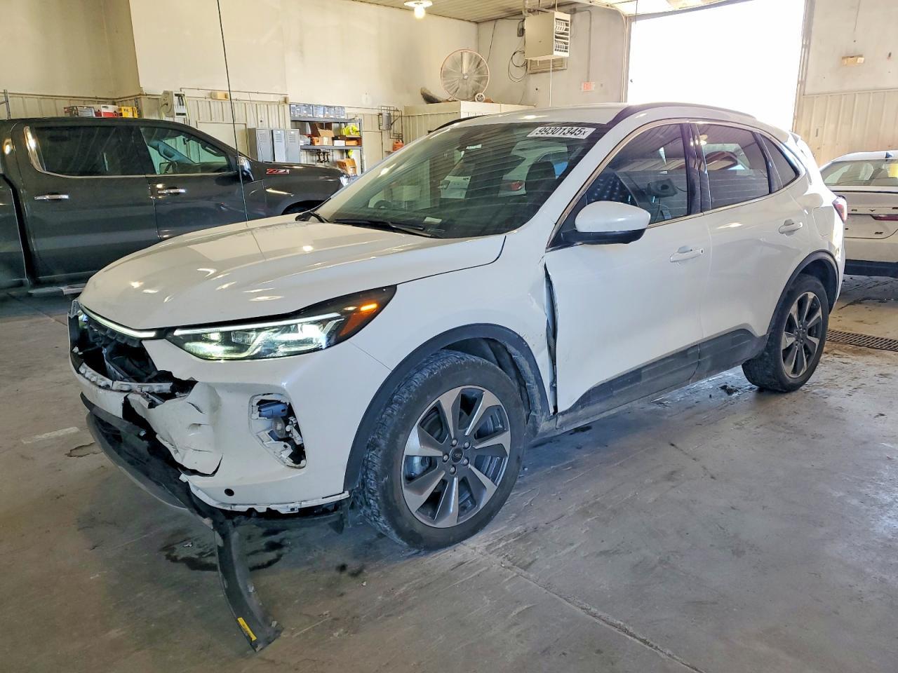 2023 Ford Escape Platinum