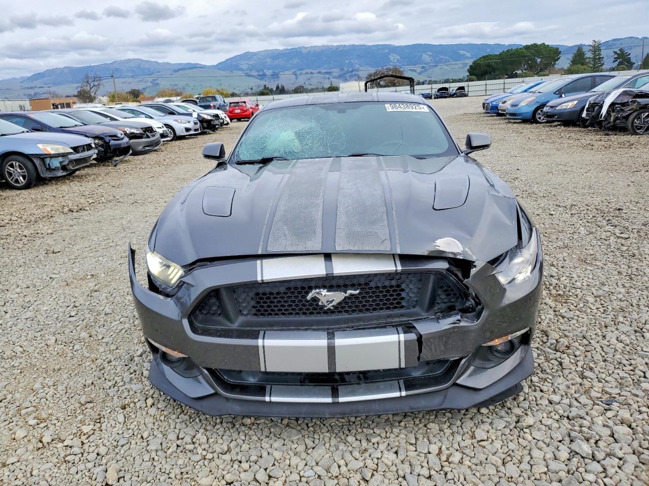 2017 Ford Mustang gt