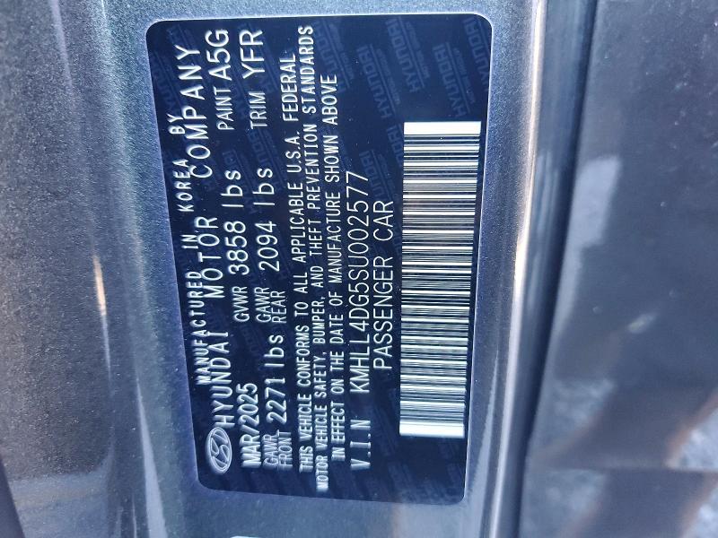 2025 Hyundai Elantra se