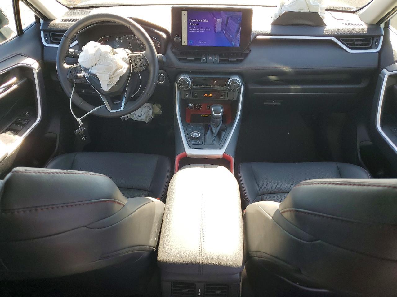 2024 Toyota Rav4 trd off Road