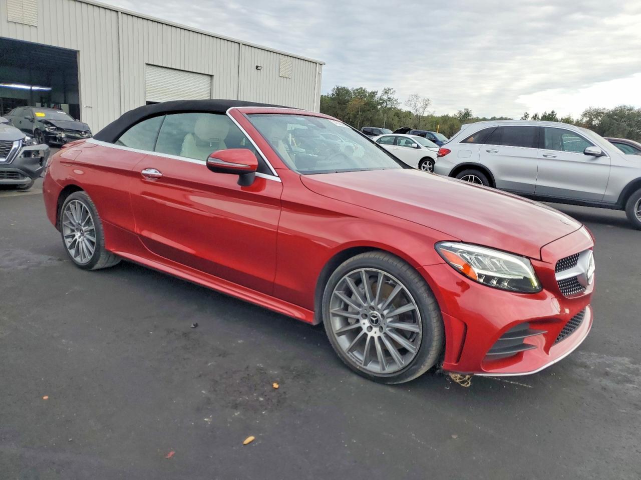 2019 Mercedes-Benz C300