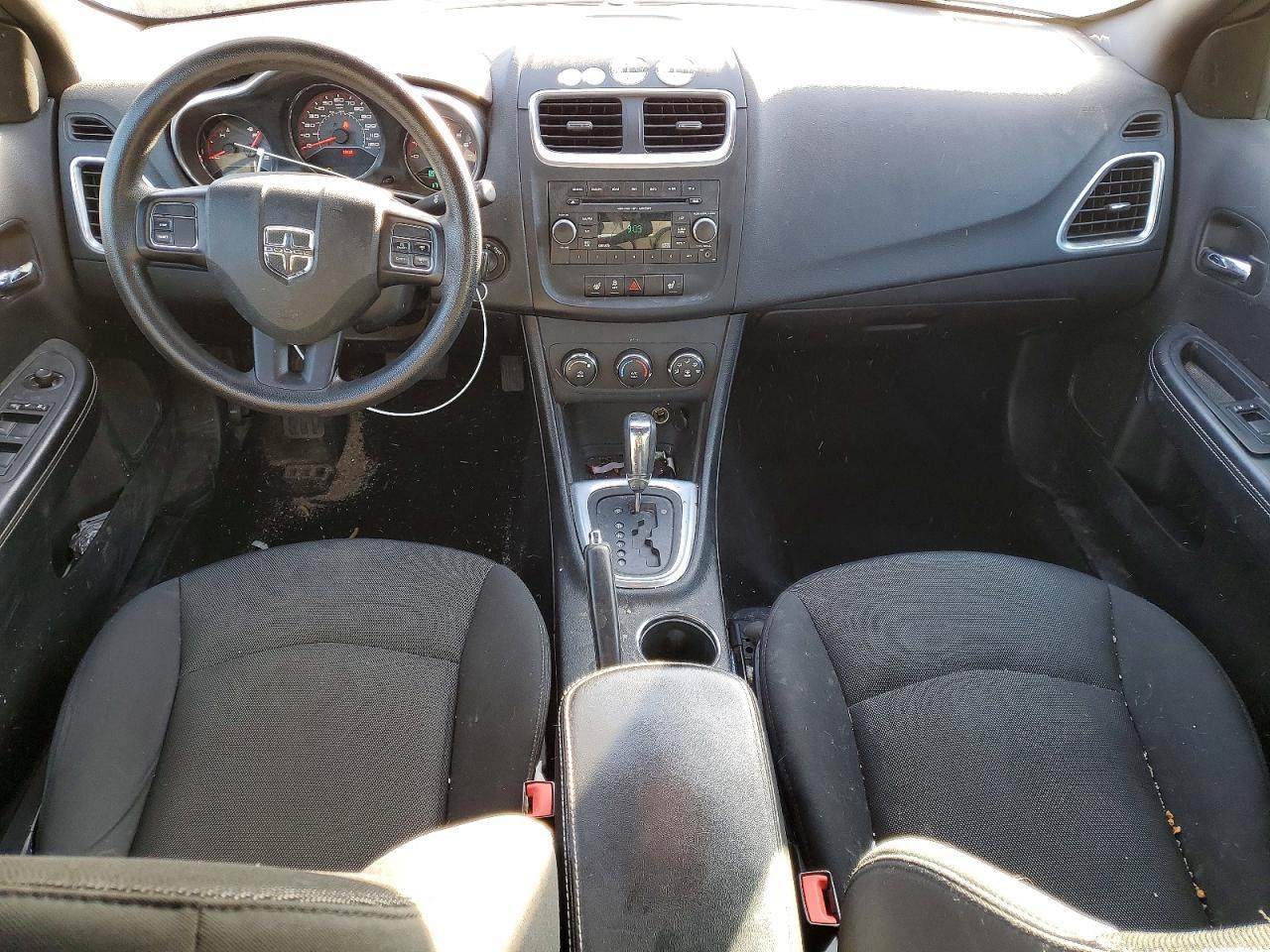 2013 Dodge Avenger se