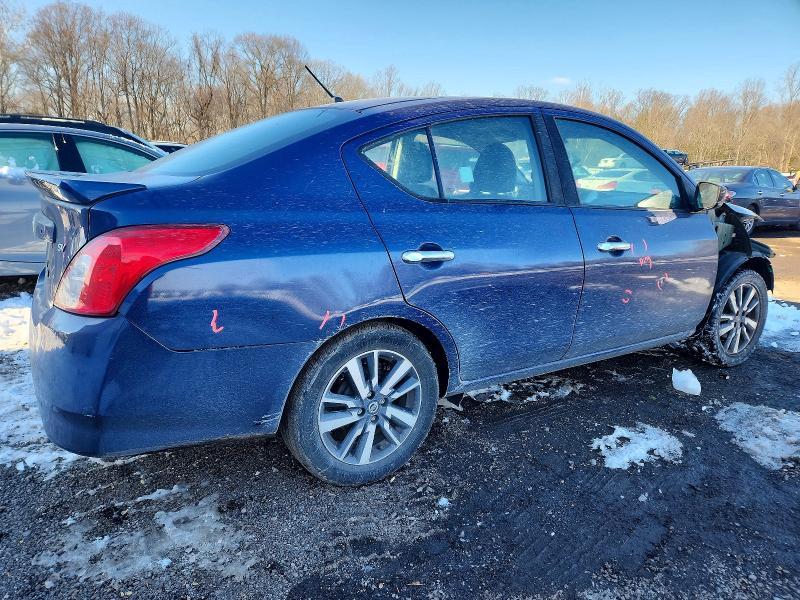 2019 Niss Versa sv