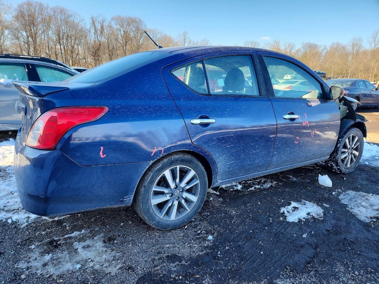 2019 Niss Versa sv