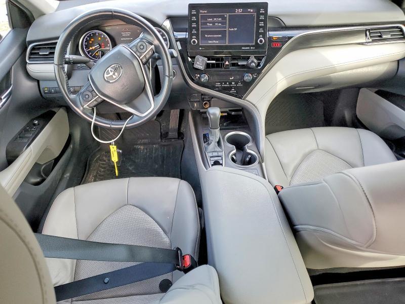 2022 Toyota Camry xle