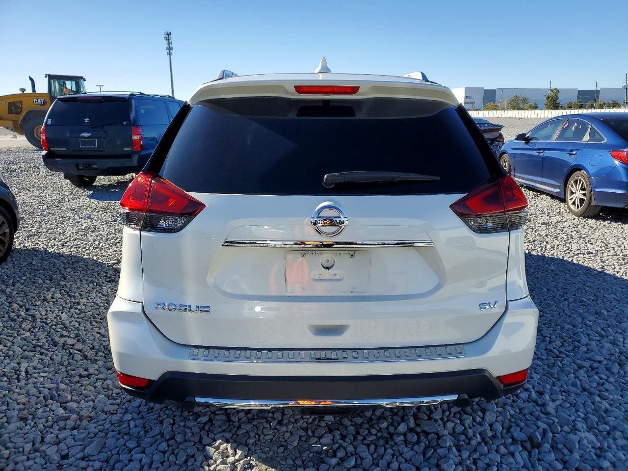 2018 Nissan Rogue s