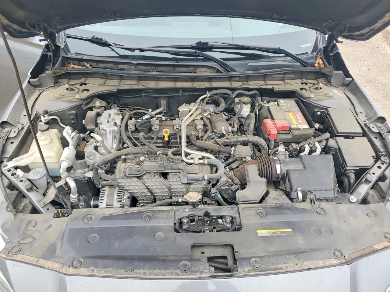 2022 Niss Altima sr