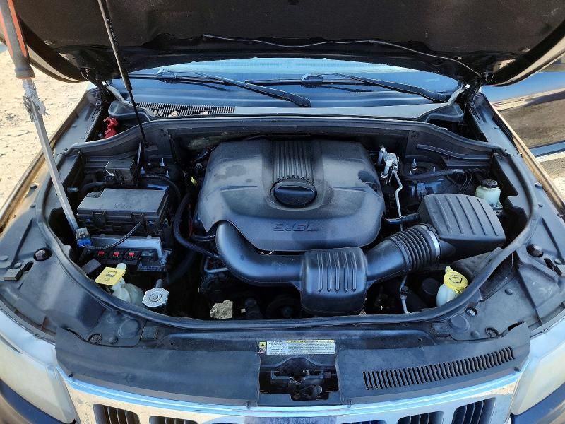 2011 Jeep Grand Cherokee Laredo