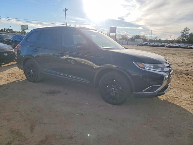 2018 Mitsubishi Outlander se