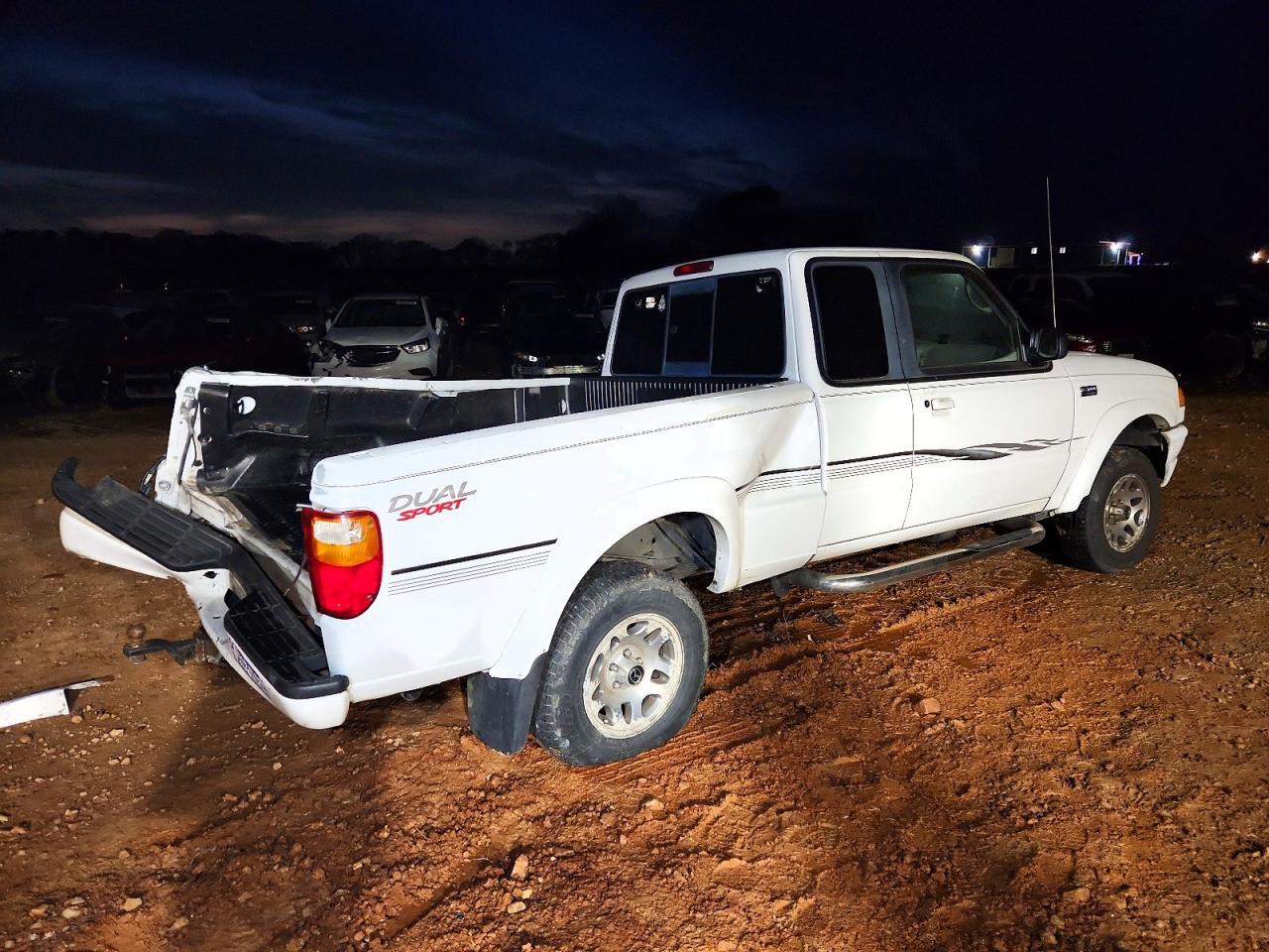 2002 Mazda B4000 cab Plus
