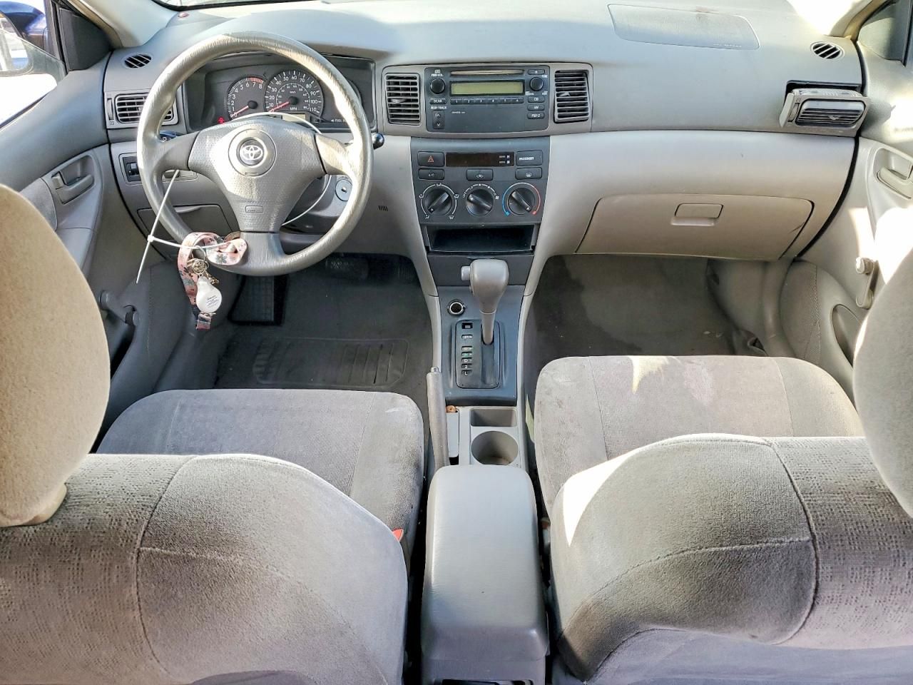 2004 Toyota Corolla ce