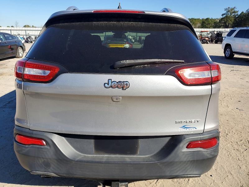 2015 Jeep Cherokee Sport