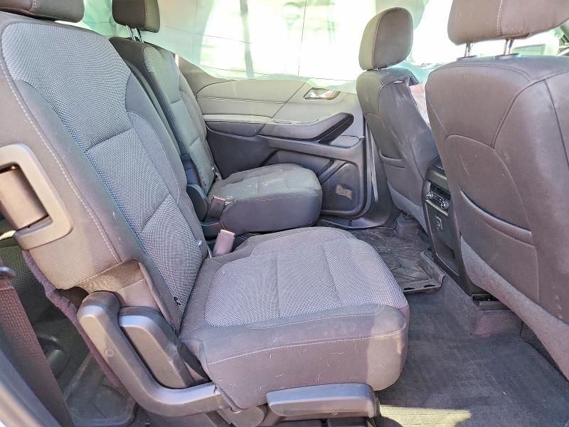 2023 Chevrolet Traverse lt